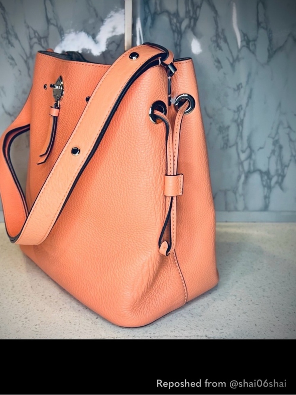 kate spade NWOT Marti Large Bucket Bag - Picture 2 of 7